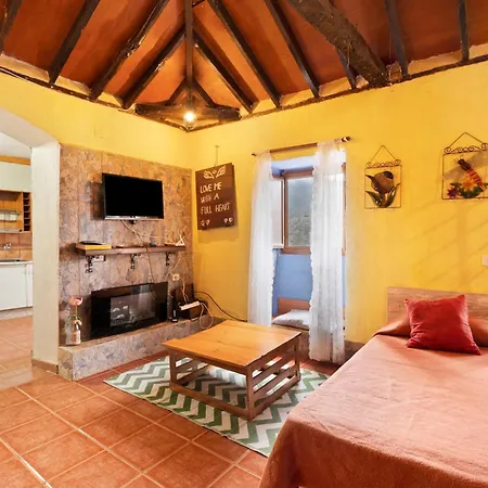Casa Azul Del Roque Negro Alpehytte *